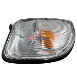 Nıssan Sinyal D22 98-01 Sağ 26100-2S425-RH